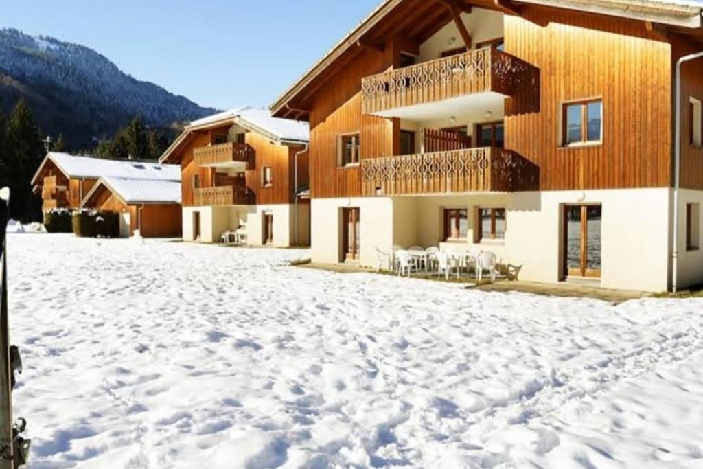 Bel Appartement en résidence avec piscines et sauna Samoëns Esterno foto